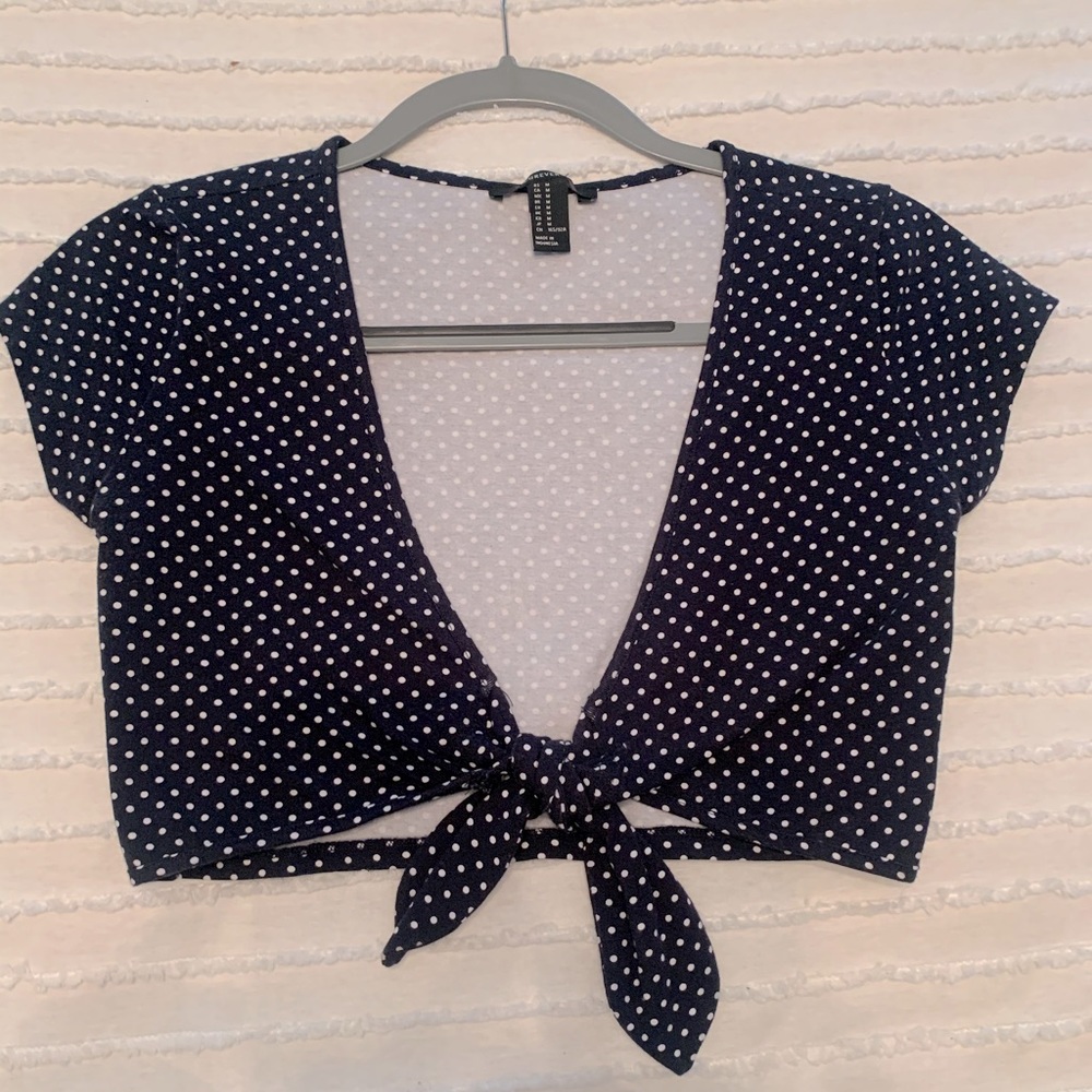 Woman’s crop top